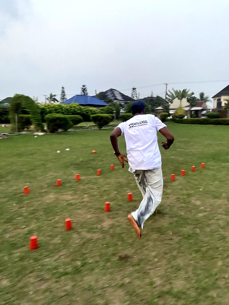 Gm Fam
All work and no play, makes Heze a dull boy.

Remember to always take breaks and step away from the screen 👨‍💻once in awhile.