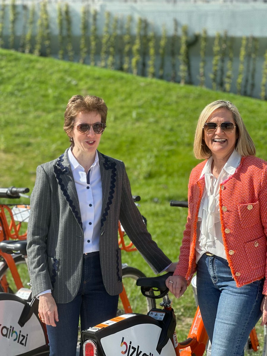 🚴‍♀️#Barakaldo inaugura 2 nuevas estaciones de BizkaiBizi, sumando 28 en total. Este sistema de bicicletas eléctricas ha registrado 1,2 millones de trayectos desde su inicio. ¡La movilidad sostenible es el presente! #BizkaiBizi #MovilidadSostenible