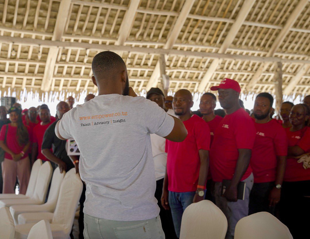 EmpowerLtd's tweet photo. Driving Success Together: Enhancing Team Dynamics for Optimal Results 

A unified work culture @airtel_tanzania creates a positive environment where employees are valued and motivated.

#WeLoveLearning
#GrowthMindset
#TanzaniaToTheWorld https://t.co/VXslJpXLs1