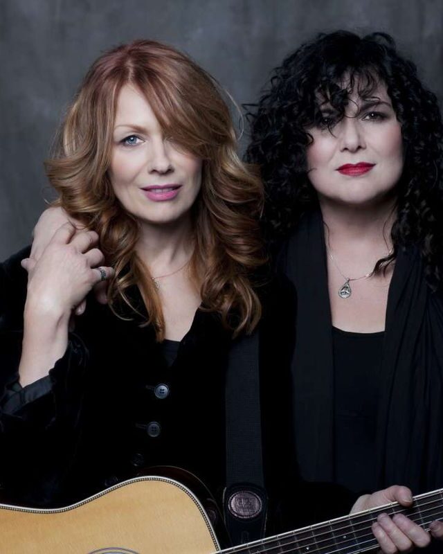 Estas dos hermanas fueron pioneras del hard rock en un momento en que muchos creían que eso no era cosa de mujeres. 

Algo que algunos lo siguen pensando.

Solo que aquel esfuerzo supuso un alto coste, incluso en su momento de mayor éxito.

Hoy, en #LaHistorietaMusical, Heart.