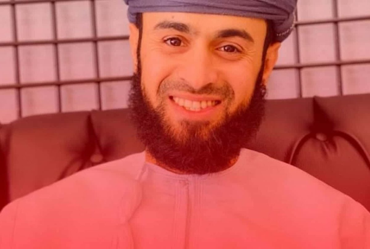 moahameed1990's tweet image. الاستاذ طلال اخ عزيز وحقيقة هذا الشباب يحمل هم  الشباب ومستقبل هذا الدين وتعنيه همّ الأمة بشتى قضاياها. عاشرته ووجدته شباب ورعاً تقياً نقي القلب لا يرضى بالظلم للبته،والإنسان يُخطىء ويصيب وخاصة عندما يصل في ثورة غضبة ويخرج عن الجادّه ويغرد خارج السرب من حيث لا يدري
#طلال_السلماني