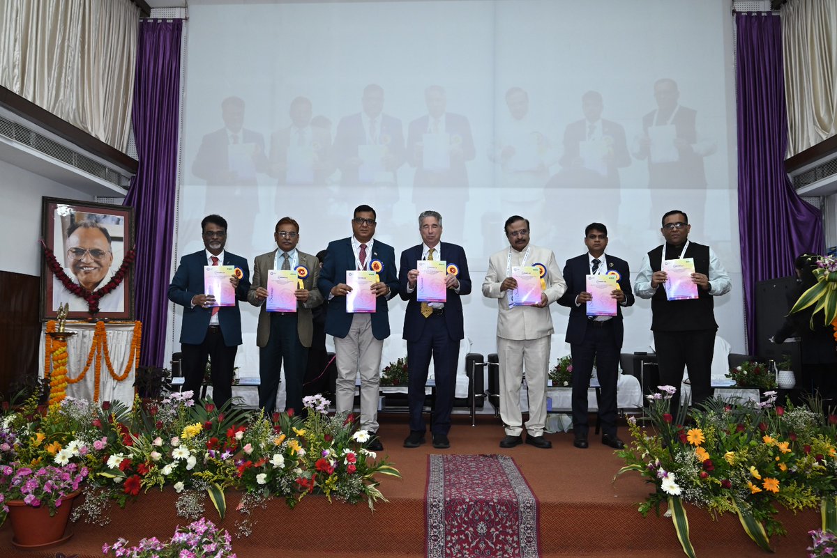 OPJUniversity's tweet image. OTCON 4.0 Inaugural Highlights
OPJU's Dept. of CSE kickstarts the 4th Intl. Tech Conference on Smart Computing for Innovation &amp;amp; Industry 5.0.
A 3-day journey of insights, ideas &amp;amp; global collaboration begins! 🌐💡

@DrRDPatidar @IEEEorg
@JindalFndn

#OTCON4 #OPJU #Industry5