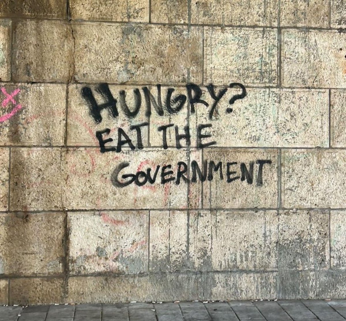 ultras_antifaa's tweet photo. PHOTO | “Hungry? Eat the Government” https://t.co/1N64rLIkpk
