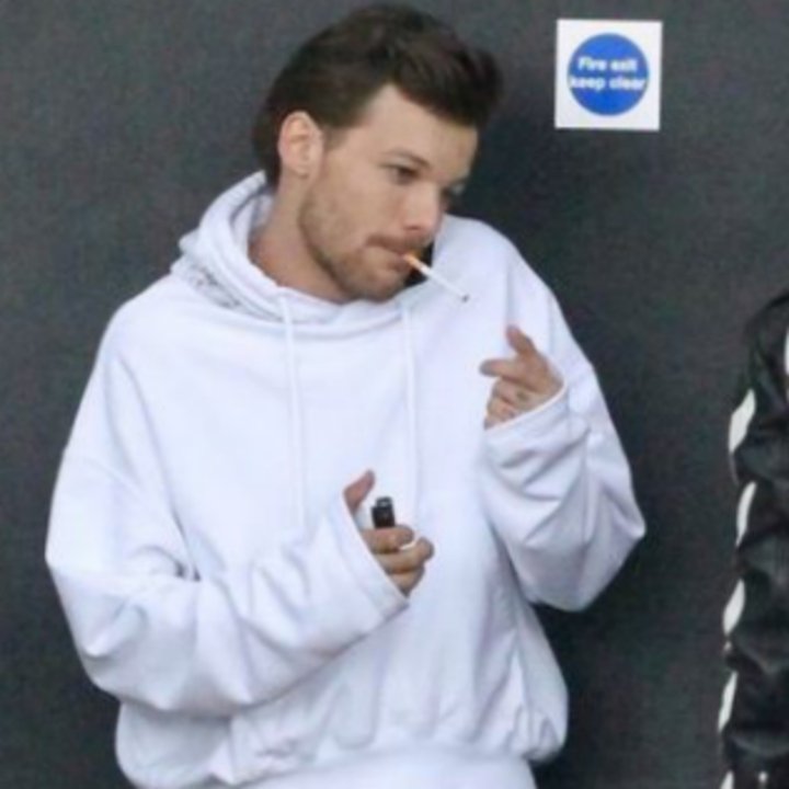louismoking_'s tweet photo. https://t.co/Rs2Wu1WGLR