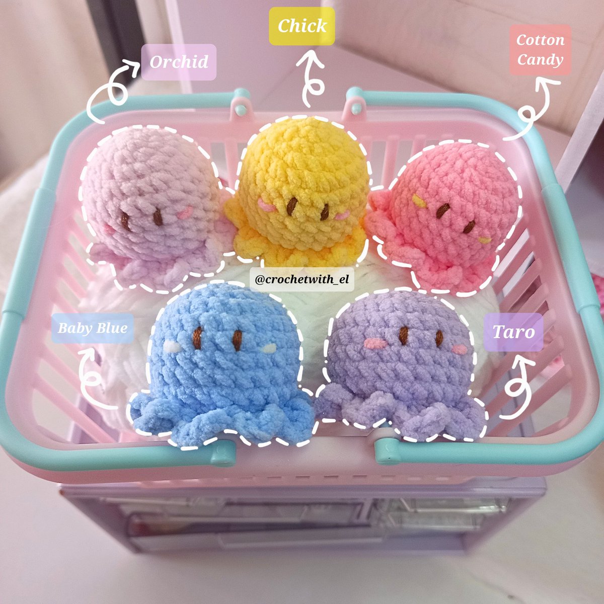 ₊˚⊹ ᰔ 𝗖𝗿𝗼𝗰𝗵𝗲𝘁 𝗧𝗶𝗻𝘆 𝗠𝘂𝘀𝗵𝗿𝗼𝗼𝗺 𝗮𝗻𝗱 𝗢𝗰𝘁𝗼𝗽𝘂𝘀 ⋆˚꩜｡
𝐌𝐚𝐭𝐞𝐫𝐢𝐚𝐥𝐬:
Thin Bear Chenille Yarn from Dyno Makes 
2mm and 2.5mm crochet hook

𝐏𝐫𝐢𝐜𝐞:
Crochet Octopus - ₱85 each
Crochet Tiny Mushroom - ₱105 each
#crochet #crochetkeychain