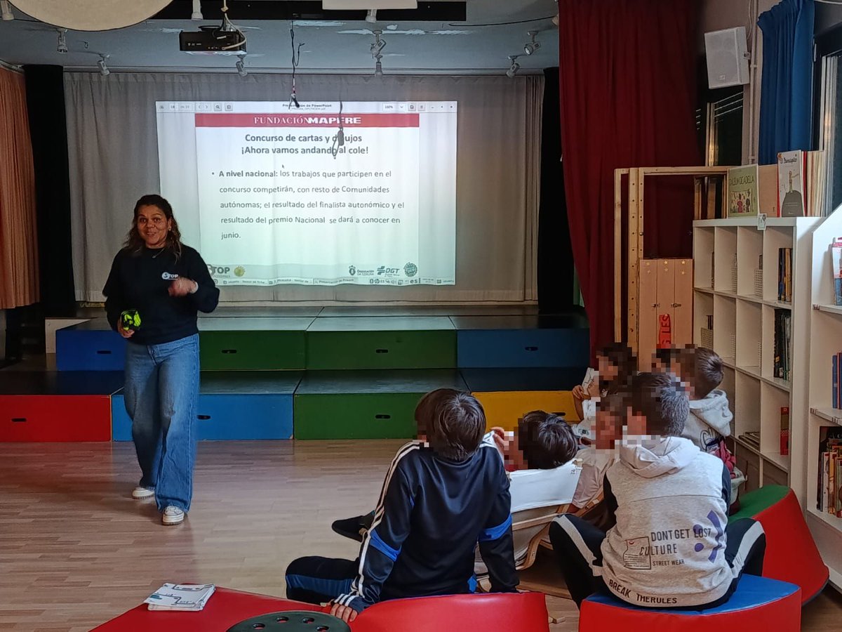 GaliciaStop's tweet photo. Alumnado do CEIP de Présaras #Vilasantar participa nos obradoiros de mobilidade segura e sostible e no #Concurso "Agora imos andando ao cole" que desenvolvemos coa colaboración de @FMobjetivocero @DGTes @DACCultura
#ANCAS #PlanetaODS #Convivencia #Peaton #Pasajero #Bici https://t.co/vbPvnzWqhT