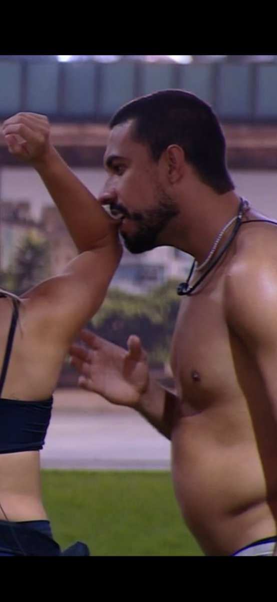 mafrapelotas's tweet photo. Não tem que ser #ForaMaike
Tem que ser #MikeExpulso https://t.co/6NqaJVdJBh