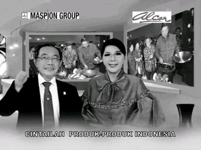 DAMTelevisi's tweet photo. Selamat jalan, eyang #TitiekPuspa https://t.co/oqWAclSVUI
