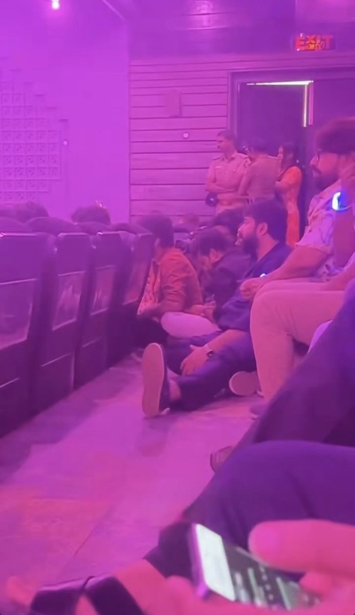 TrollywoodX's tweet photo. Adhik on the floor 😁❤️

#GoodBadUgly https://t.co/6BUqQhbuce
