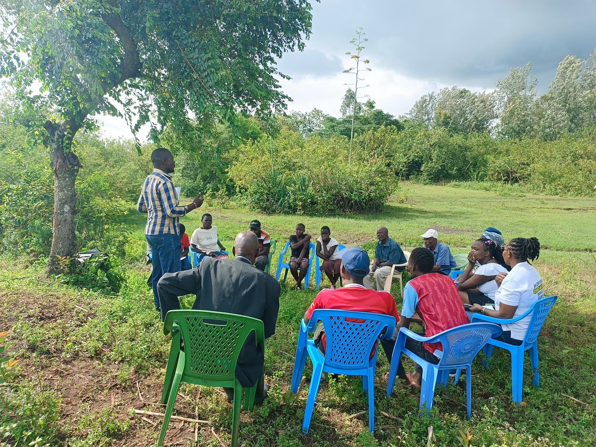 action_activate's tweet image. This week, our SAWA mentors led powerful youth sessions &amp;amp; engaged communities through intergenerational dialogues—even bringing chiefs into the conversation! 💬🔥

✨ Webinar coming next week to reflect, learn &amp;amp; amplify youth voices. Stay tuned!
#SAWAMentors #Youth #Activators