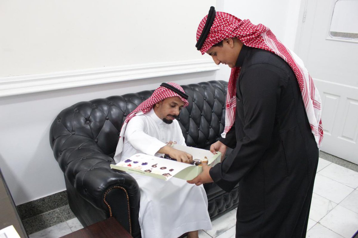 alsahil_school's tweet photo. في أجواء من البهجة والسرور، احتفلت مدرستنا بعيد الفطر السعيد وسط فرحة الطلاب والمعلمين. أنشطة مبهجة، وأناشيد جميلة، وقلوب بيضاء اجتمعت على المحبة والفرح. كل عام وأنتم بخير!🎉🎁🎊 https://t.co/5TwlC0FlS9