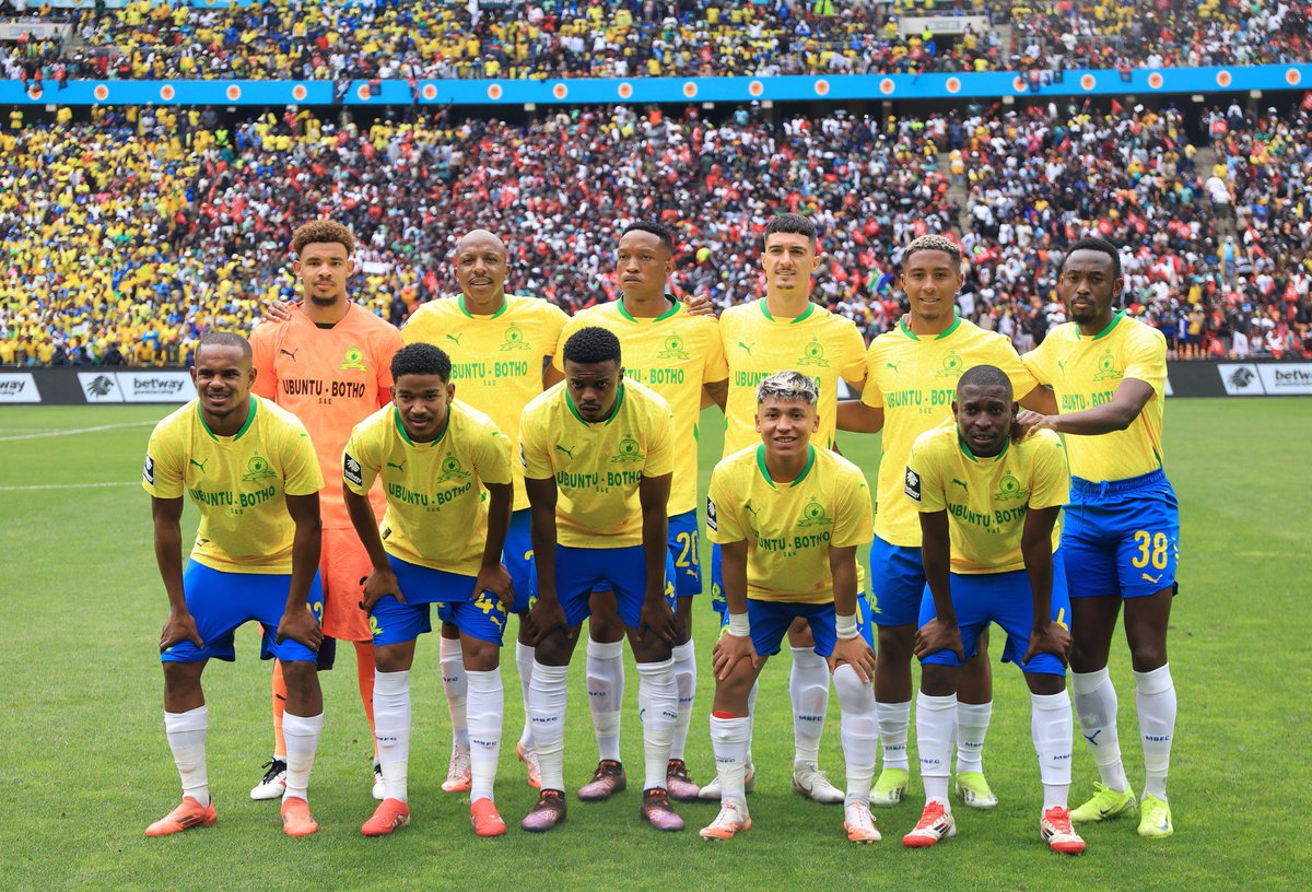 PunterCentral's tweet photo. No DNA,Just RSA

Our boys are making waves on the continent,the best of South Africa is yet to be seen

Siyabonga Bafana 🙏🏽❤️. https://t.co/zHDEmjFhCI