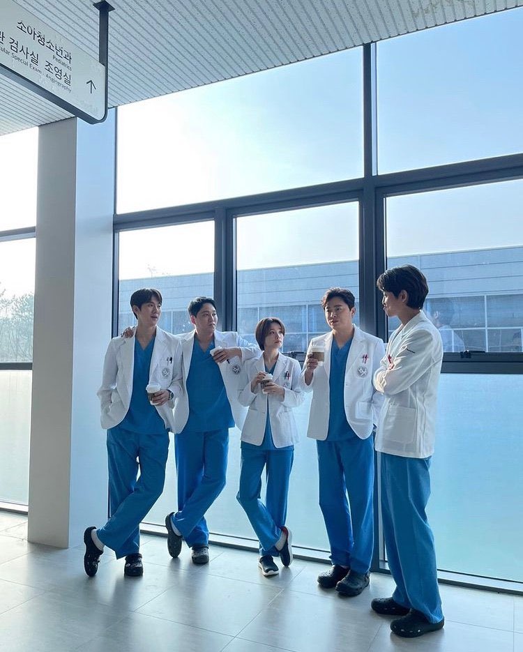 rowmido's tweet photo. 💙🩺 곧 만난다 99즈!! https://t.co/7QlCWYWRzW