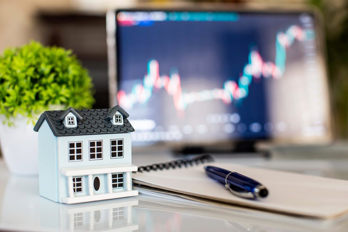 🏡 What’s happening in the UK housing market right now? We sat down with the President of <a href="/PropertymarkUK/">Propertymark</a> estate agents to uncover the latest trends straight from the high street. From buyer hotspots to first-time buyer struggles. 👇📲

bit.ly/42AWyCr