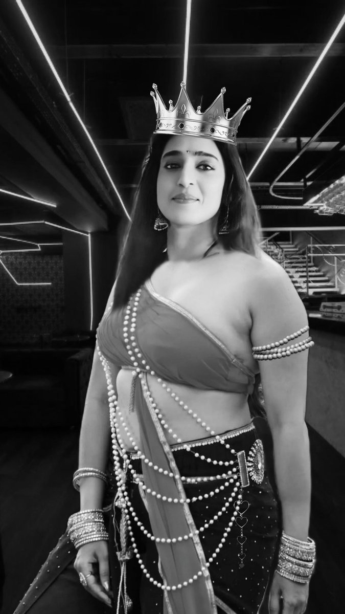 The evergreen Queen <a href="/KasthuriShankar/">Kasturi</a> ❤️❤️

#KasthuriShankar #diva