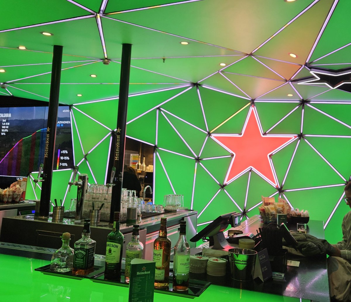 Deja vu. Stopping by for a drink at a familiar friend...