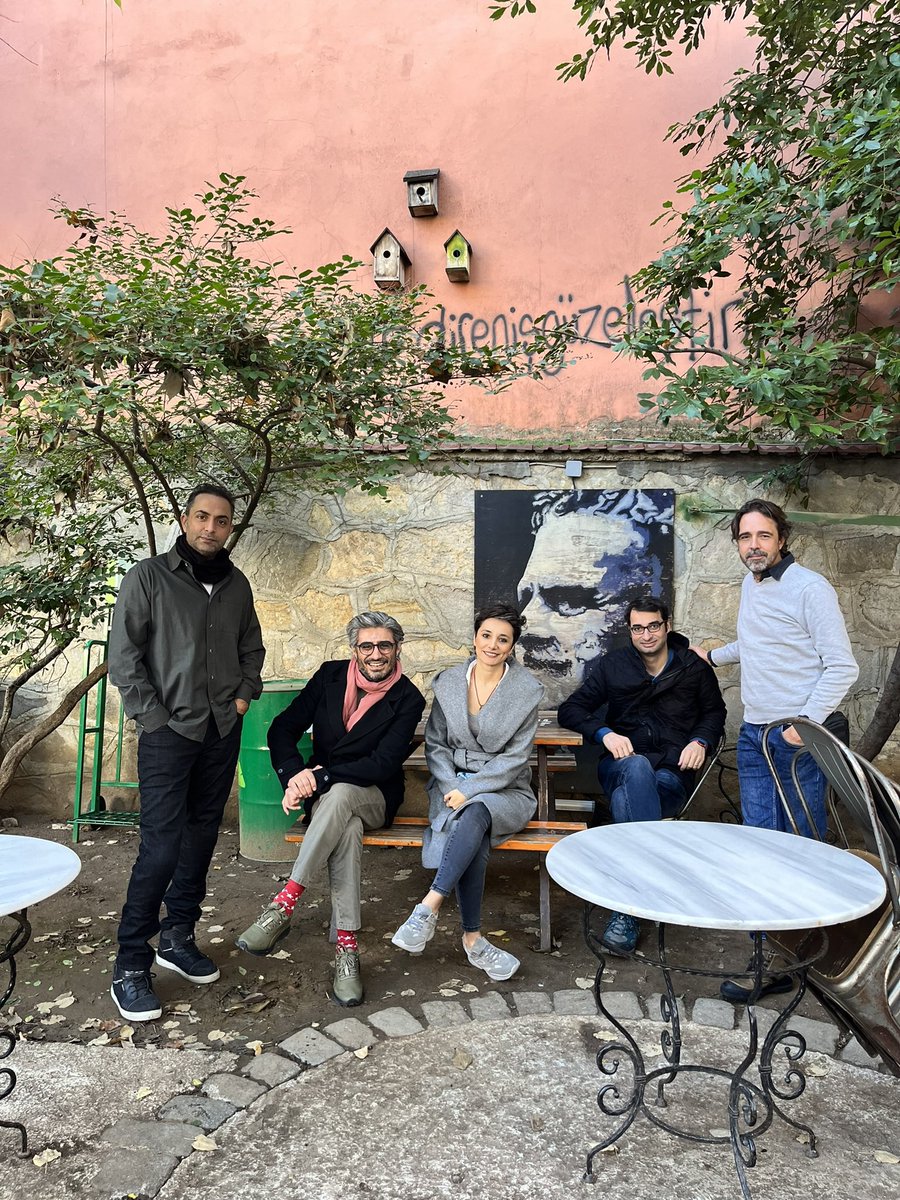 Yüksek seviye cesaret, insan ve memleket sevgisi yüklü bir fotoğraf 🙏🏻

 <a href="/timursoykan/">Timur Soykan</a> 
<a href="/muratagirel/">Murat AĞIREL</a> <a href="/aydinsule1/">Şule Aydın</a> <a href="/baristerkoglu/">Barış Terkoğlu</a> <a href="/barispehlivan/">Barış Pehlivan</a>