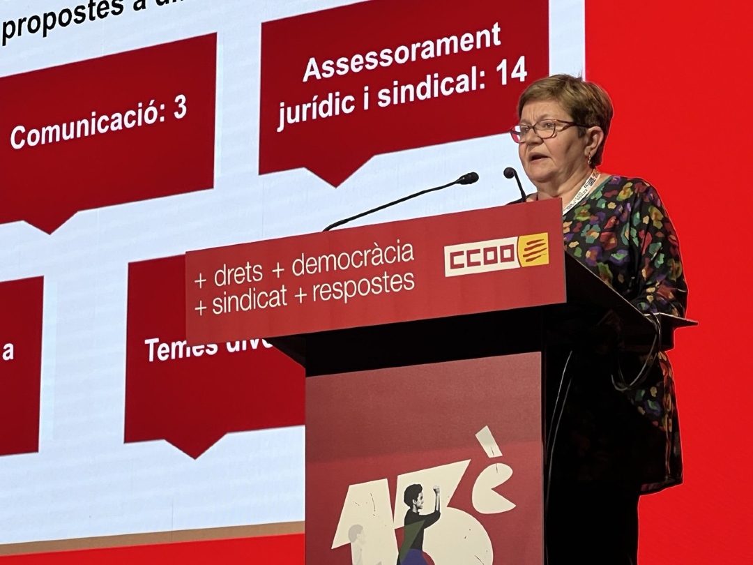 Bon dia! Comença el segon dia de Congrés amb la presentació de l'informe de la comissió de garanties per Luisa Montes i l'informe de la síndica d'afiliació per Mercè Andrés