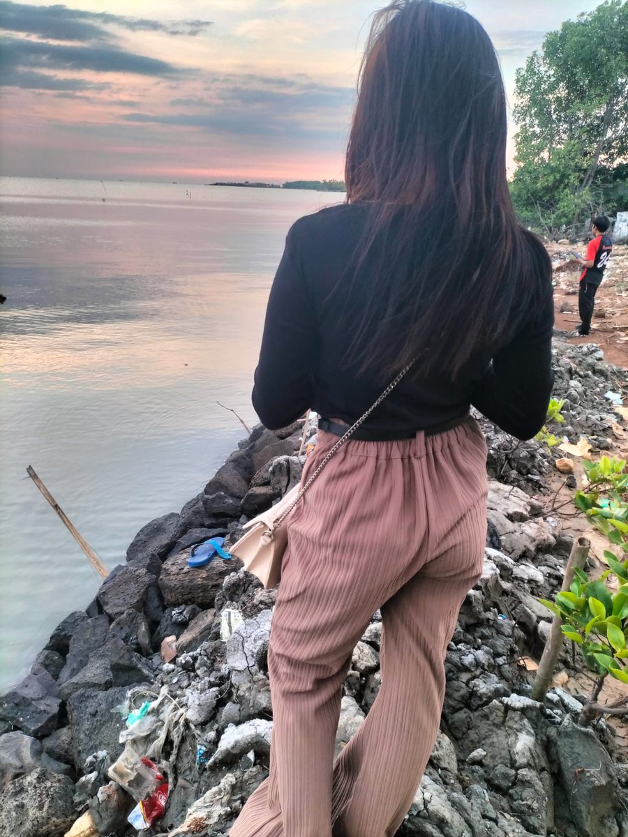 phatner ptcy tweet media