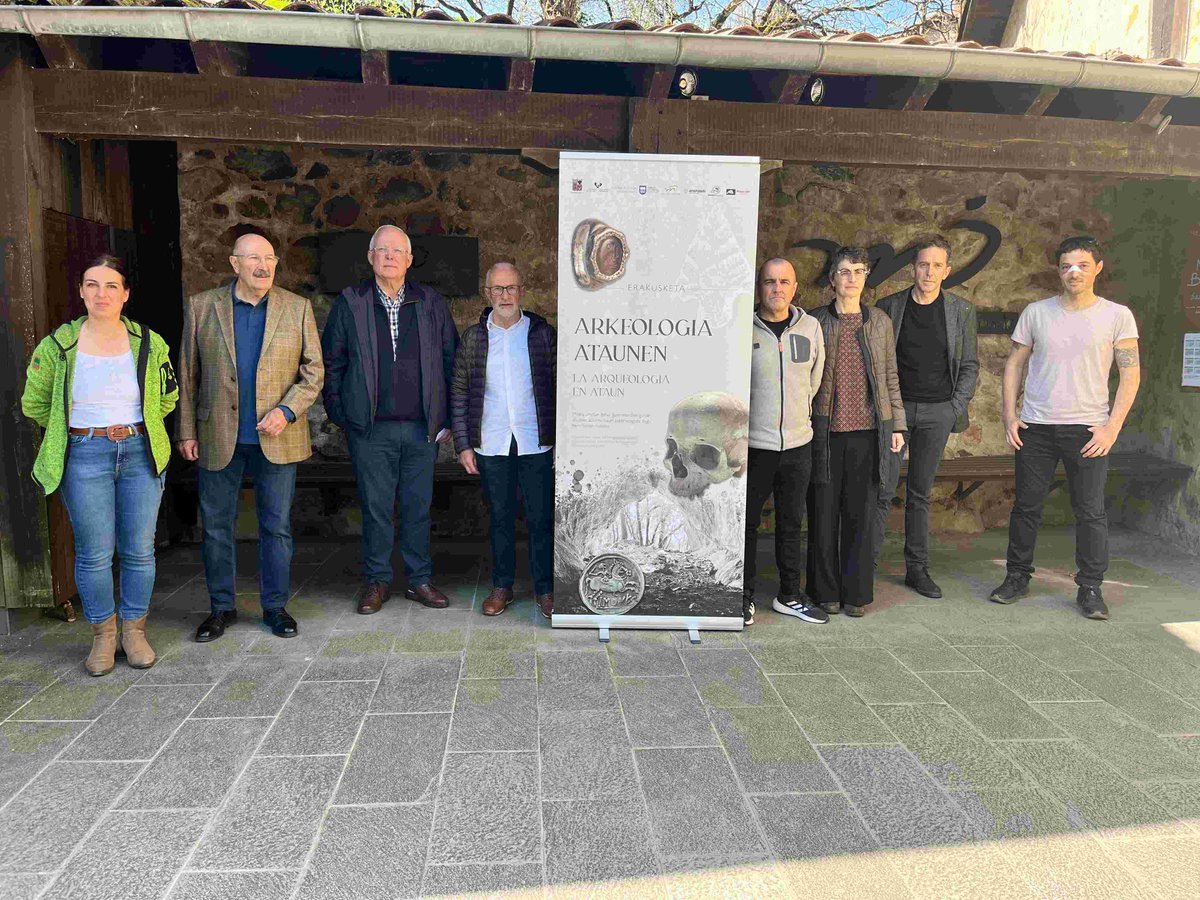 [EUS] Gordailutik ateratako aztarnak Ataunen ikusgai: gordailua.gipuzkoa.eus/eu/-/arkeologi…
[CAS] Piezas de arqueología de #Gordailua a #Ataun: gordailua.gipuzkoa.eus/es/-/arkeologi… <a href="/GipuzkoaKultura/">Gipuzkoa Kultura</a> <a href="/Ataungo_Udala/">Ataungo Udala</a> <a href="/JMBFundazioa/">Jose Miguel de Barandiaran Fundazioa</a> <a href="/Gob_eus/">Eusko Jaurlaritza - Gobierno Vasco</a> <a href="/aranzadi/">Aranzadi</a>