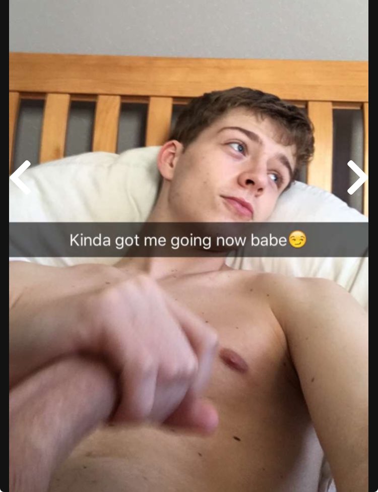 GaypenisLover69's tweet photo. https://t.co/ZYfyjVJtPy