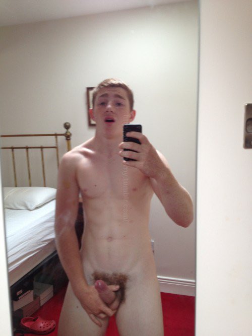 GaypenisLover69's tweet photo. https://t.co/kxFckRHPze