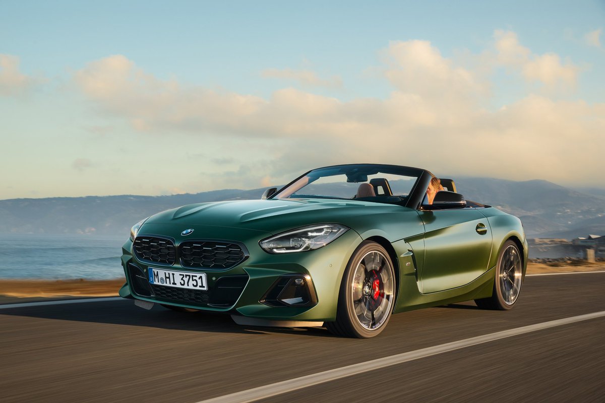 soulsofspeed's tweet photo. 2025 @bmwindia Z4 Pure Impulse Edition Launched In India

➡3.0 B58 Inline-Six Turbo Petrol
➡340 bhp 400 Nm of torque
➡0-100 kmph in 4.6 seconds
➡6-speed manual and 8-speed ZF Automatic
➡19-inch/20-inch staggered setup

Price:
Automatic: Rs 96,90,000
Manual: Rs 97,90,000 https://t.co/VEVg1xj8Dk