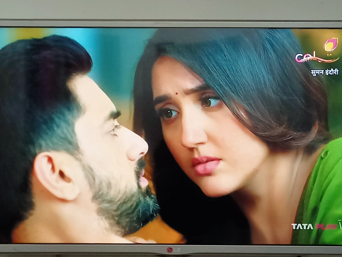 ATSkolkatafc's tweet image. #Sumerth &amp;gt;&amp;gt;&amp;gt;&amp;gt;&amp;gt;&amp;gt; 
Sumi is so much in the mood these days 🥰✨ 
And who's lucky? Our Netaji but!! 
The way she was claiming her rights on him 🥹🎀 
Netaji, Please realise how lucky you are and behave accordingly!! 
@ashnoorkaur03 #AshnoorKaur #SumanIndori