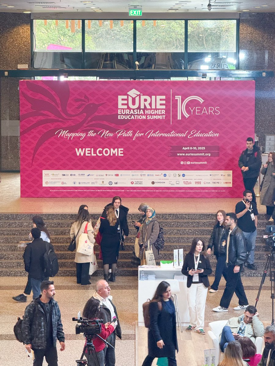 EURIE Zirvesi, 8-10 Nisan tarihlerinde İstanbul Lütfi Kırdar’da gerçekleştirildi.
Uluslararası yükseköğretim dünyası, üç gün boyunca paneller, çalıştaylar ve buluşmalarla bir aradaydı.
#EURIE2025 #HigherEducation #LütfiKırdar