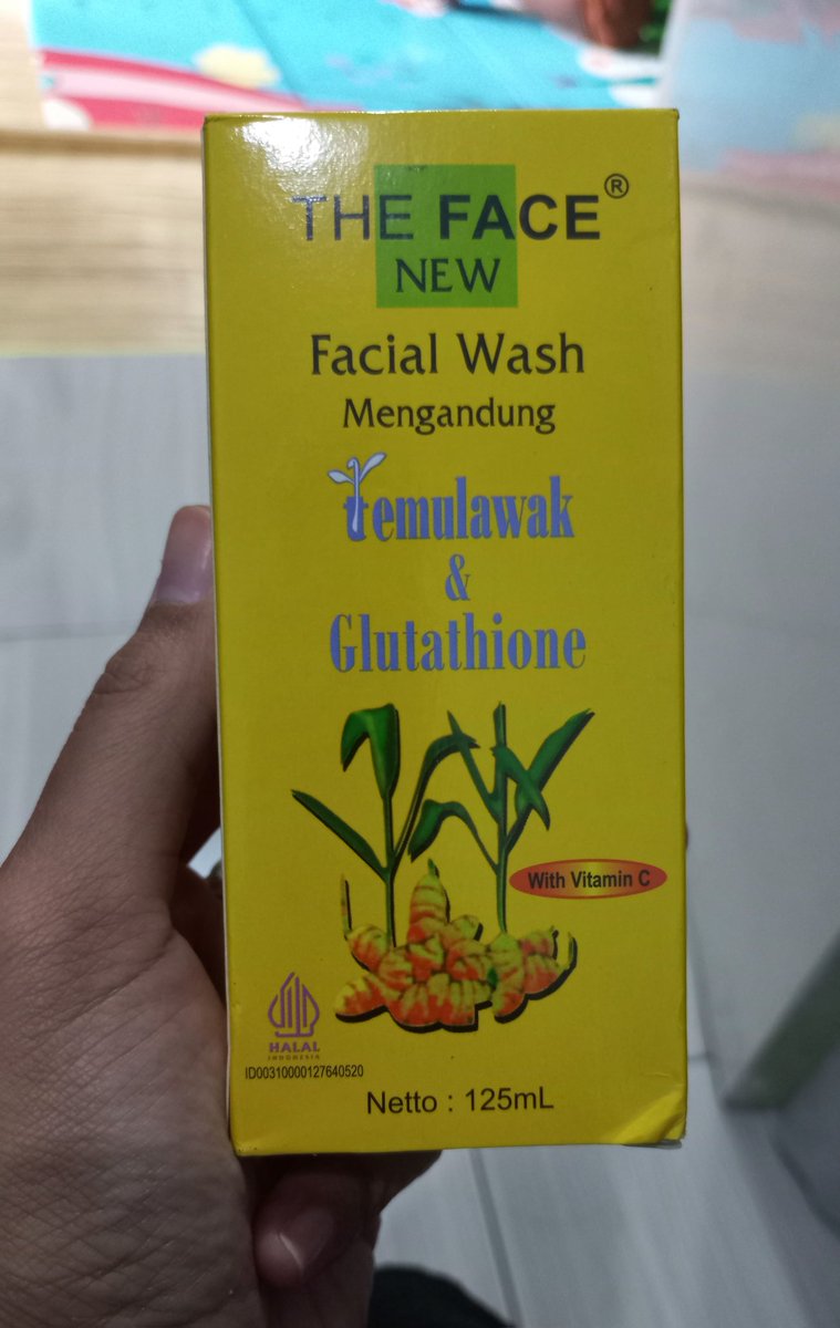 Banyak review bagus dari produk ini. The face temulawak ini yg asli ya, karena banyak bertebaran yg palsunya. Yang ikut penasaran boleh coba juga 🌸

s.shopee.co.id/BGMsh6nfT