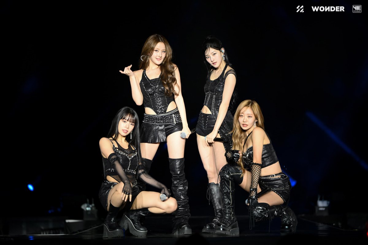 TofuPopRadio's tweet photo. ตัวแม่สมมงเกิร์ลกรุ๊ปเจน 5 กับ 4 สาว #KISSOFLIFE ที่เสิร์ฟความมันส์ ระเบิดเอเนอร์จี้เดือดๆ ตลอดคอนเสิร์ต #KISSROADinBANGKOK เมื่อสุดสัปดาห์ที่ผ่านมา 🔥🔥🔥
#KISSROADinASIA2025 #KISSROAD
#키스오브라이프 #KIOF #키오프
.
ใครพลาดไปแอบเสียดายแทน ชวนมาอ่านรีแคปและดูรูปสวยๆ กันค่ะ
🔗 https://t.co/b84aFptvLP

#TofuPOPRadio #TeroRadio