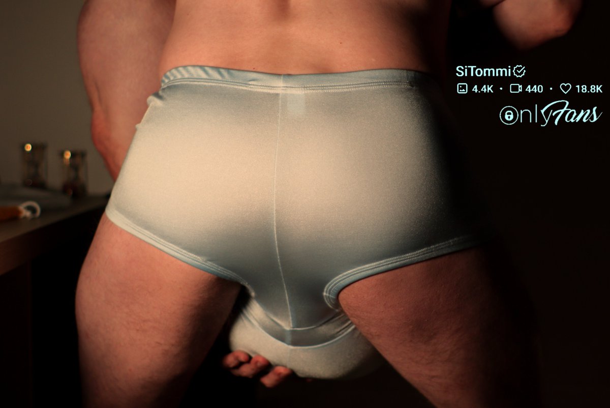 Hi, have a nice Thursday everyone :)

onlyfans.com/sitommi