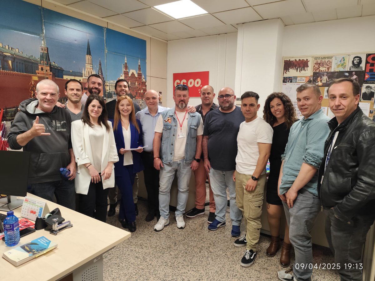 <a href="/aereoccoo/">Sector Aéreo CCOO</a> <a href="/AeriCcoo/">Sector Aeri CCOO Cat</a>   <a href="/FSCdeCCOO/">FSC-CCOO</a>  <a href="/ccoo_fsc_cat/">fsc-ccoo ➕drets➕ democràcia➕sindicat</a> . Se firma I Convenio de Empresa en <a href="/AzulHandling/">Azul Handling</a> <a href="/Ryanair_ES/">Ryanair España</a> 
"Caminante no hay camino se hace camino al andar". "Golpe a golpe, verso a verso".