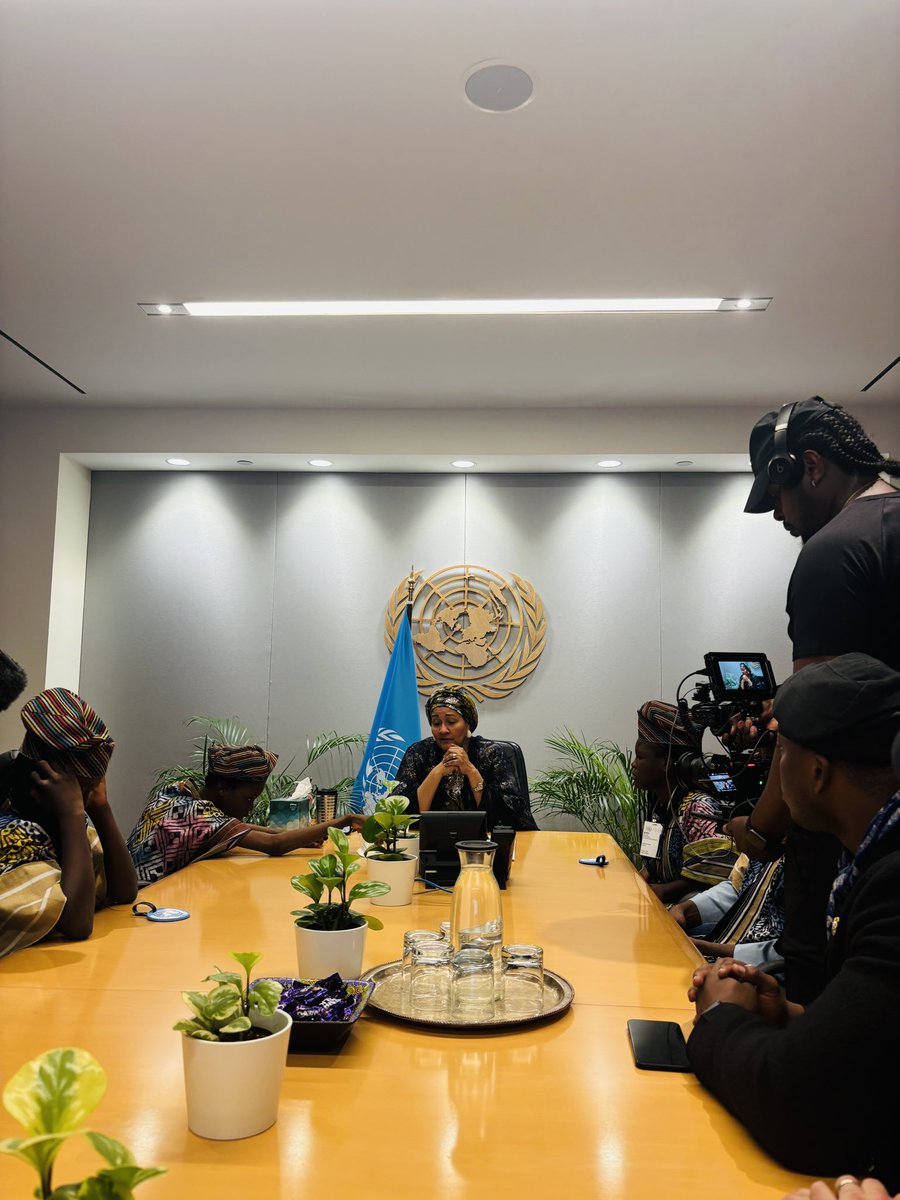 Tunde_OD's tweet photo. The Deputy Secretary General of the United Nations @AminaJMohammed hosted our champions afterwards to a beautiful evening at the @UN HQ in New York City.

She was incredibly kind,thoughtful and had special gifts for the children. An experience of a lifetime. https://t.co/vuwW62usGH