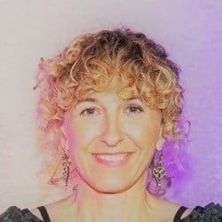 CellMech2025 (@cellmech2025) on Twitter photo 🚨 Exciting News! As we count down to #CellMech2025, we’re highlighting our incredible keynote speakers! 🌟
(1/2)
Meet <a href="/VickySanzMoreno/">Vicky Sanz-Moreno</a> , a leader in cancer research! 🧬🔬 Her work on cytoskeletal dynamics in metastatic cells is shaping new anti-metastasis therapies. 🚨 Exciting News! As we count down to #CellMech2025, we’re highlighting our incredible keynote speakers! 🌟
(1/2)
Meet <a href="/VickySanzMoreno/">Vicky Sanz-Moreno</a> , a leader in cancer research! 🧬🔬 Her work on cytoskeletal dynamics in metastatic cells is shaping new anti-metastasis therapies.