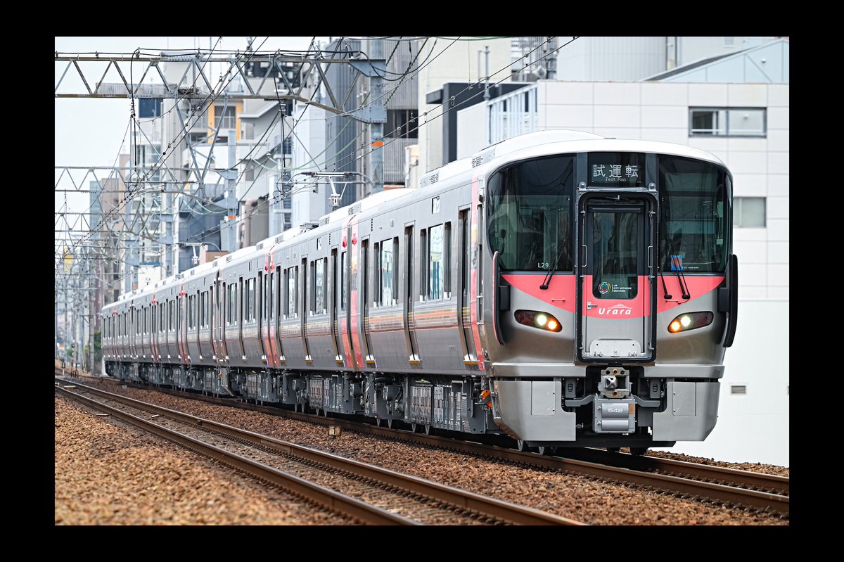 fukushun_315's tweet photo. 2025.4.10
試9745M   近車出場試運転
227系L29+L28+R18 https://t.co/eWhZdAdWL0