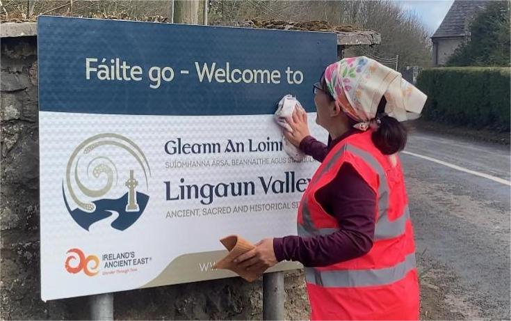 Well done to all, for the Spring clean of over 70 Welcome Signs, Map Boards, Finger Posts in the Lingaun Valley, from Slievenamon to Carrick-on-Suir through the hinterlands of Kilcash, Ballyneale, Grangemockler, Nine Mile House, Killamery, Windgap, Faugheen, Tullahought, Ahenny