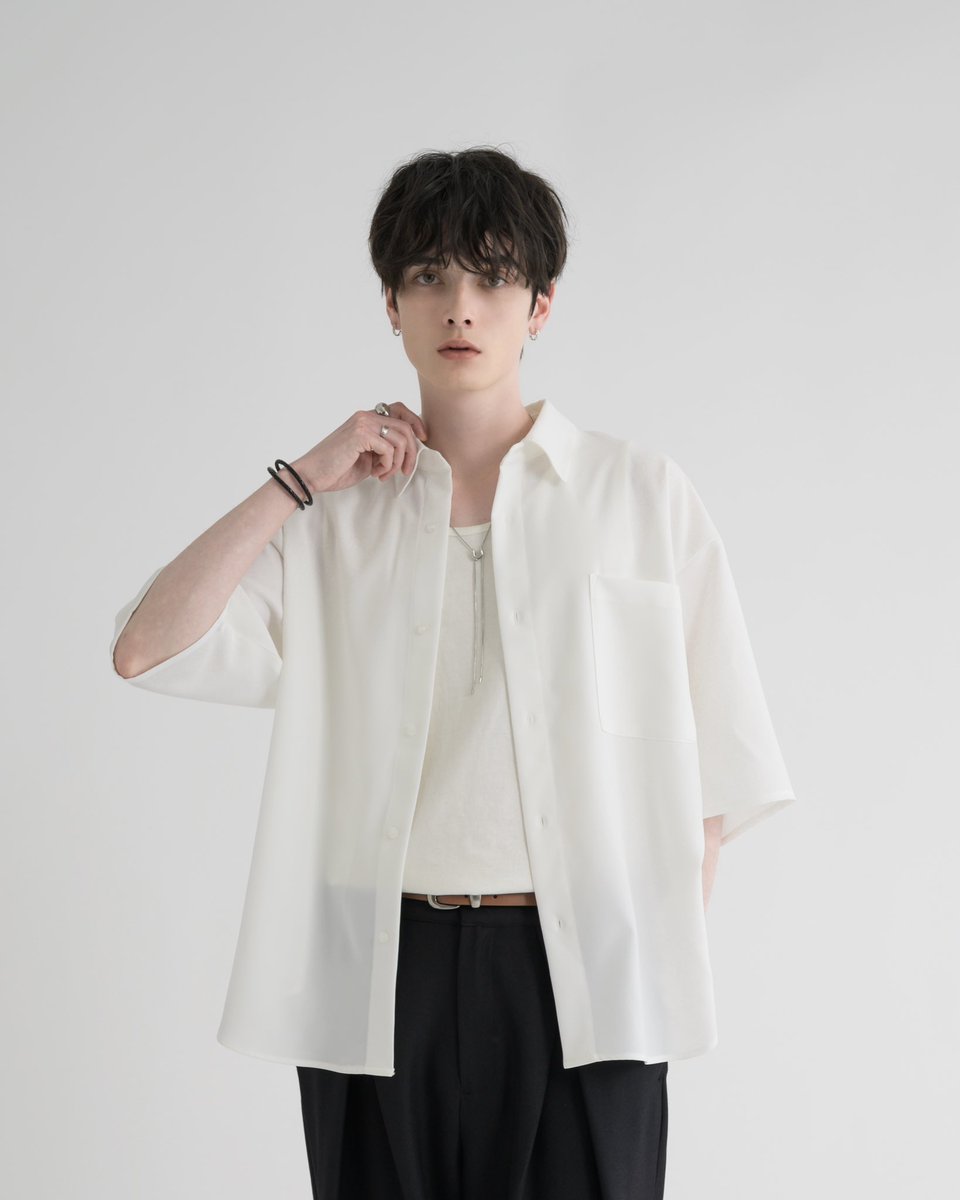 epnok_official's tweet photo. やば。このシャツカッコよすぎ。 https://t.co/4dYRkZtFyo