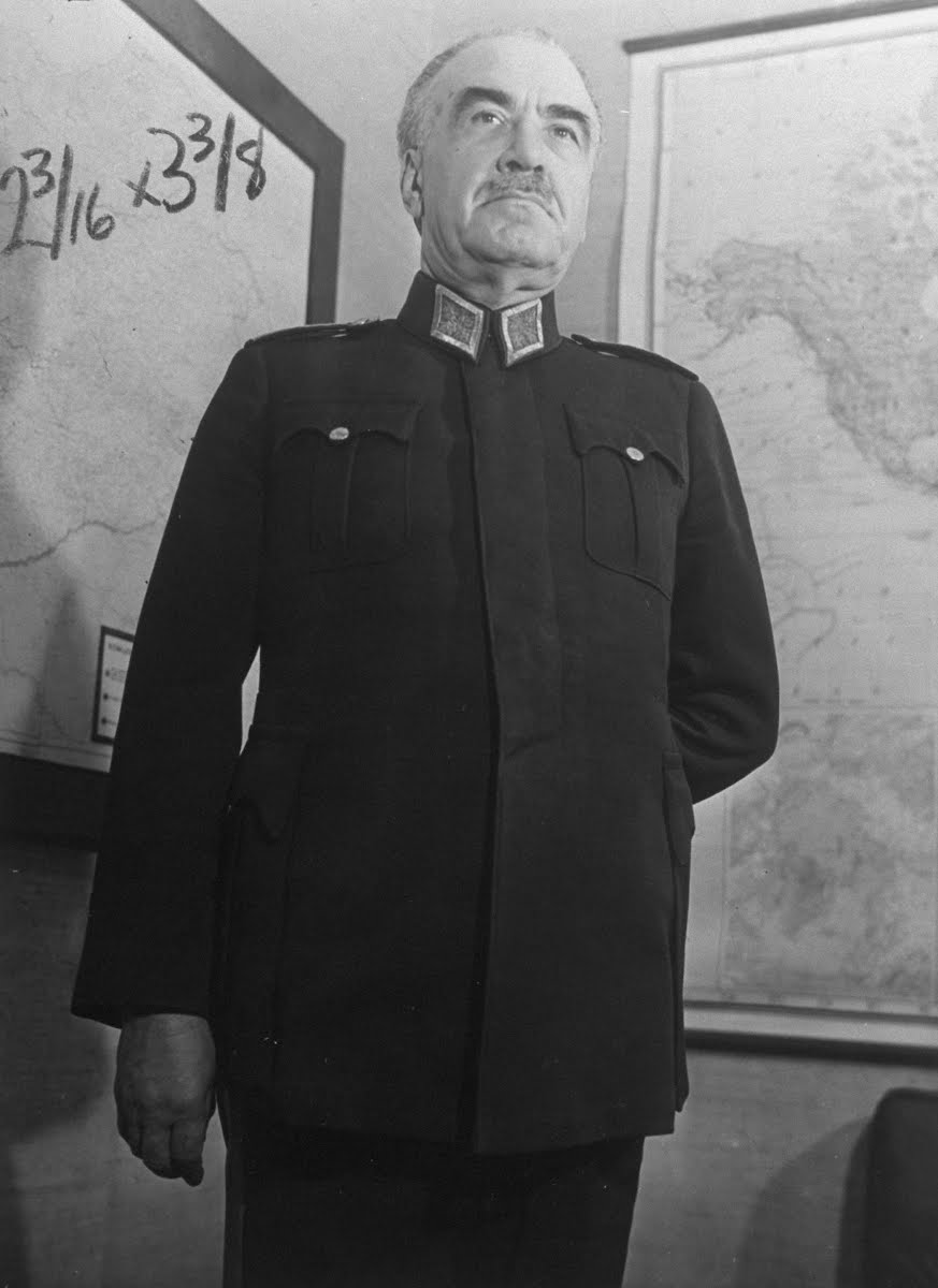 Türk Kurtuluş Savaşı'nın kahraman komutanlarından; Türkiye Cumhuriyeti'nin ikinci ve son mareşali Mustafa Fevzi Çakmak'ı vefatının yıl dönümünde saygıyla anıyoruz.