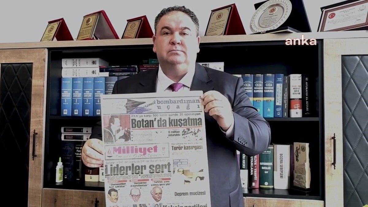 Eski Ağır Ceza Hâkimi Avukat Levent Dağdeviren, İstanbul Üniversitesi'nin 30 Temmuz 1990 tarihli orijinal ilanına ulaştı: 

📌"İmamoğlu, ilandaki koşulları sağlıyor."