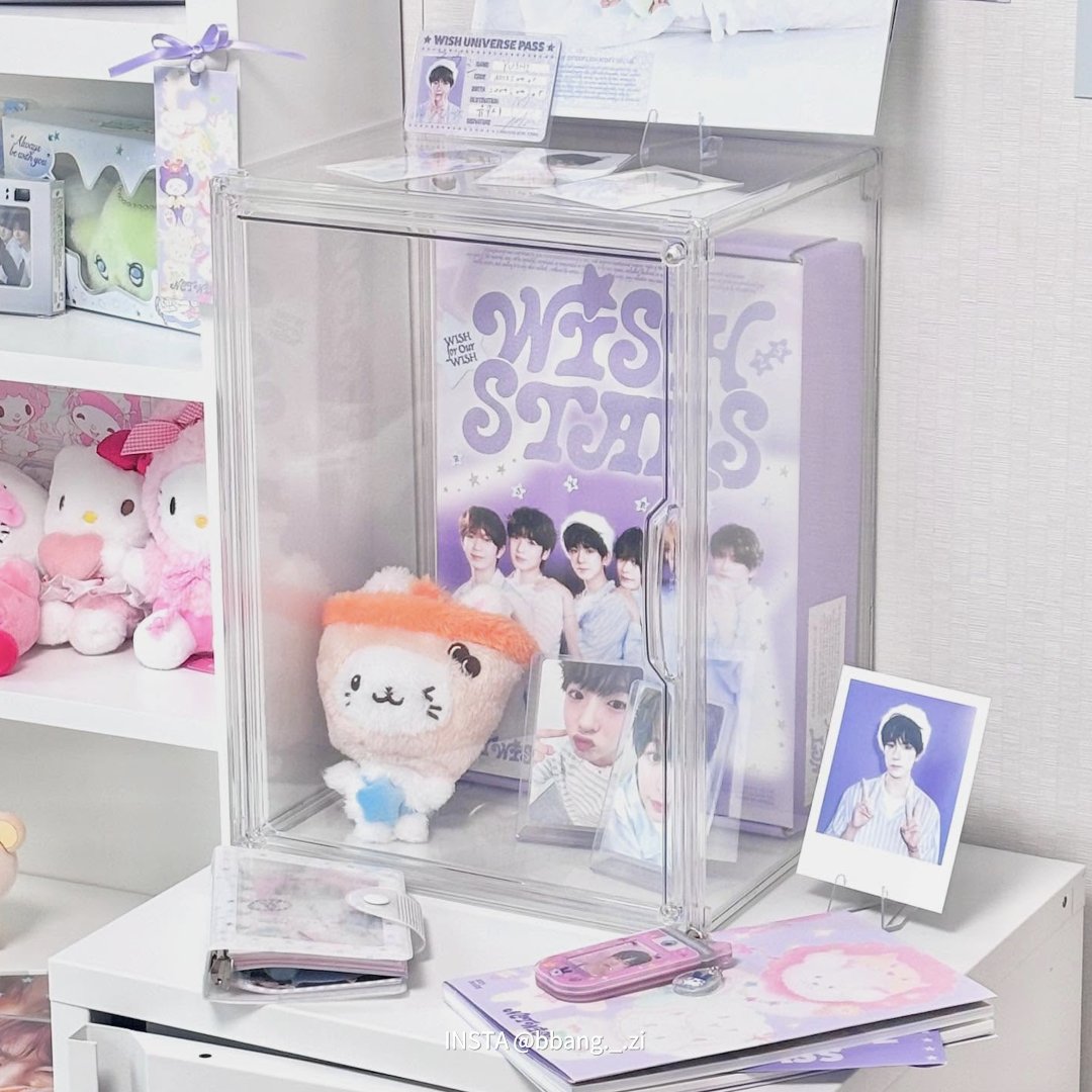 #RT + #Follow 추첨 프롬아블 아크릴 하우스 증정 이벤트 🏠໒꒱

👤: 5억 주고 샀는데 방치된 내 아까운 굿즈들,, 대체 어떻게 보관하는 건데
ㄴ 아크릴 하우스와 함께라면. 앨범, 시그, 피규어 예쁘게 전시 가능하긴 해.

그래서 프롬아블이 #이벤트 를 들고 왔습니다 (소리질러‼)
트친들이