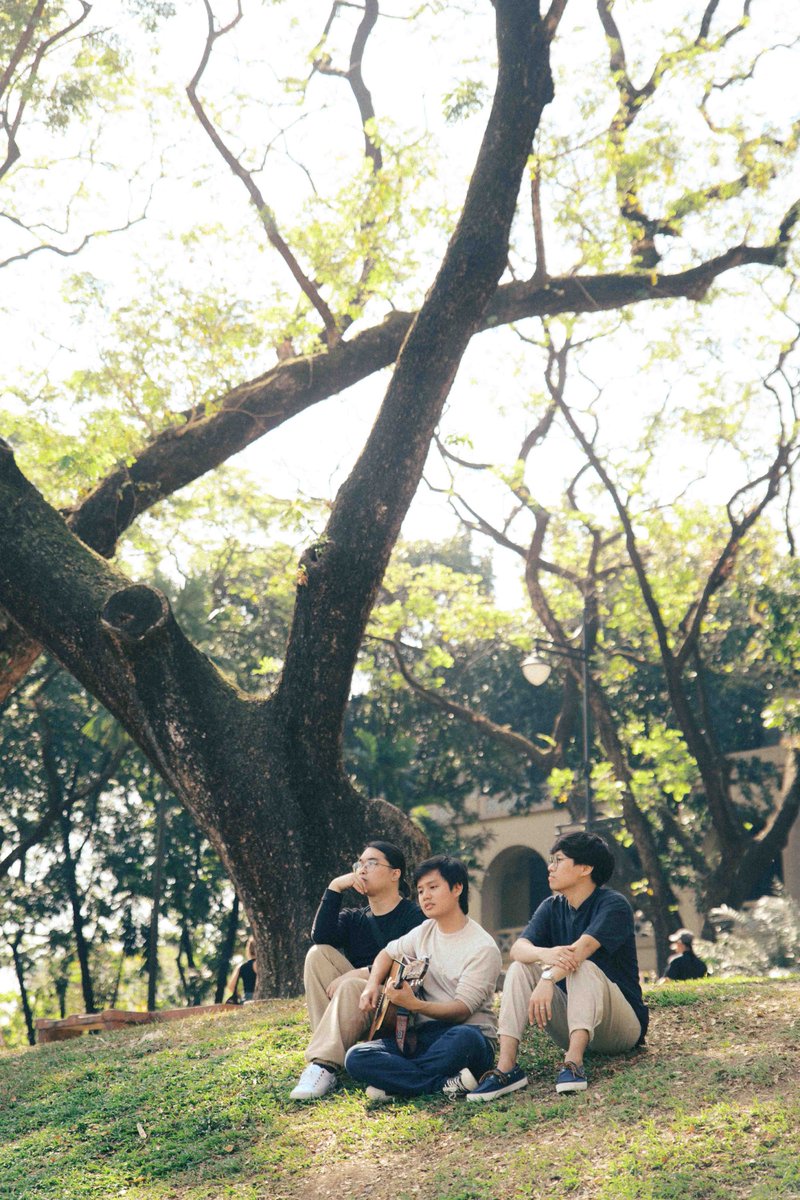 TheRidleysMusic's tweet photo. Back in 2015, I was a 3rd-year BA Psychology student in UP Diliman. Like most students, I was drowning in schoolwork, wondering if I was enrolled in the right course, and doing my best even if my best was never enough. (1/ https://t.co/qp30Qx9eR6