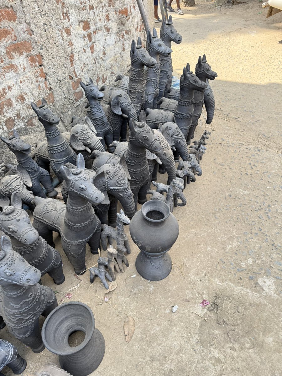 Gududa , Balasore

"Exploring the timeless beauty of terracotta art! From intricate sculptures to rustic pottery, the earthy tones and handcrafted charm never fail to inspire.