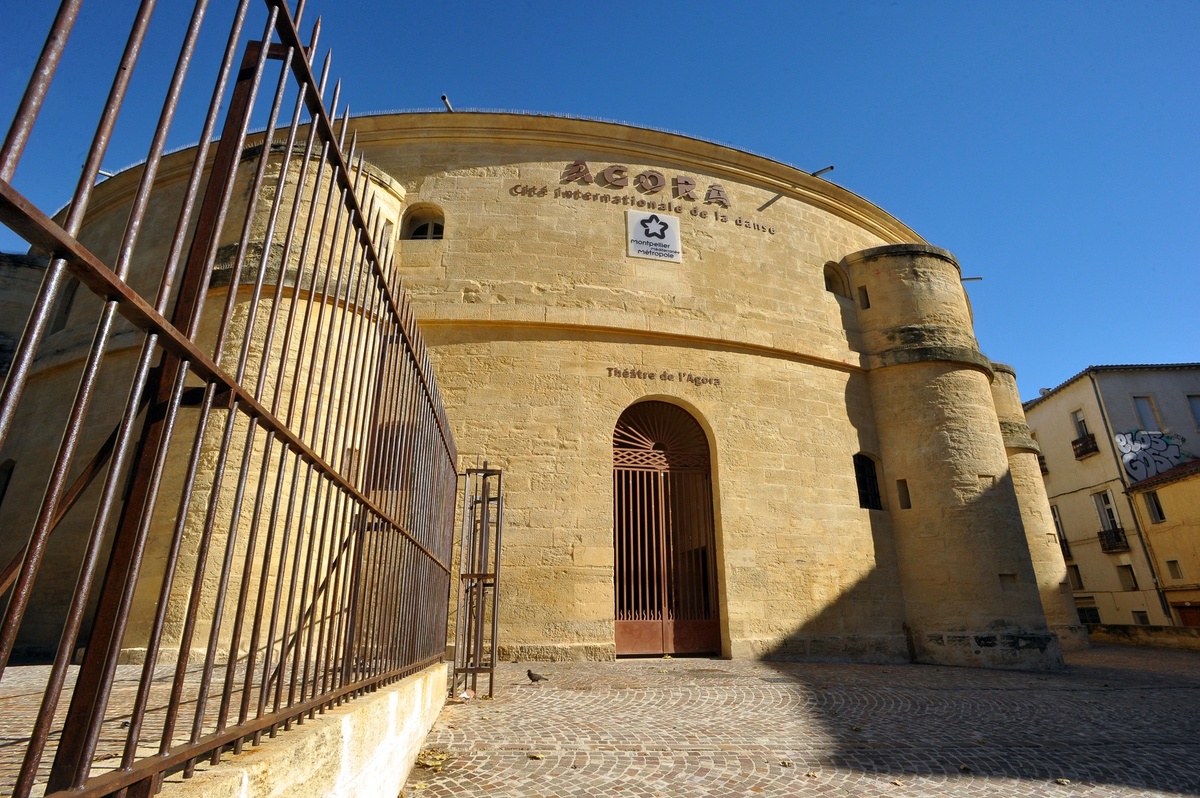 sceneweb's tweet photo. [actu] Schechter, Gallois et Hervieu vont diriger la future Agora – Cité Internationale de la Danse de Montpellier https://t.co/Q0OinDxUjn https://t.co/n3oSp1uGSe