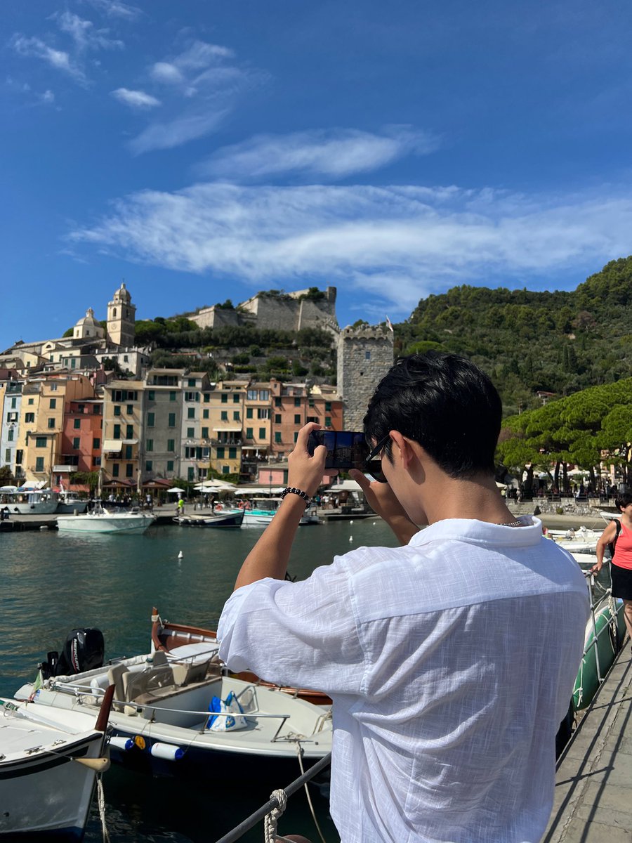 another boyfriend material pics of mingyu just dropped! 🤭