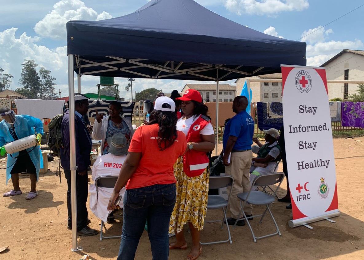 ZrcsRed's tweet photo. @ZrcsRed  on the ground in Mbare, supporting the @MoHCC in tackling the bedbug outbreak. We carried out rapid assessments, distributed NFIs.
Whenever our communities face a crisis, we will be there — not just to respond, but to help
 build resilience. https://t.co/ADsh2u5JIZ