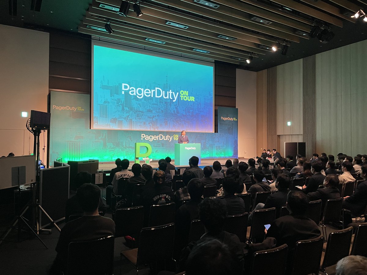 PagerDuty_Japan's tweet photo. PagerDuty on Tour Tokyo 2025🎊 

里崎智也選手の講演も満席・御礼⚾ 🙌 
会場は爆笑の連続で、大盛りあがりでした🤣 

この後はCommunity Meetupが開催されます🥂 
#PagerDuty #里崎智也 https://t.co/DEvIRA4UMp