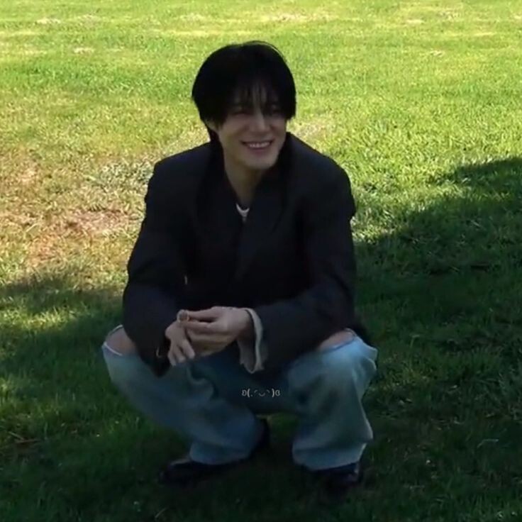 selfolssi ♤ tweet media