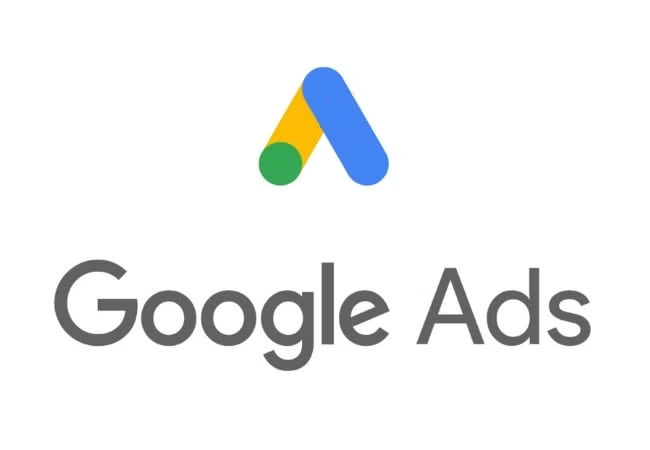 Perasan tak sometimes Google ni boleh dengar our conversations bila bercakap, and sending all personalized ads. 

Cth nak beli lemang, mesti keluar ads lemang tuu. Power tak power? Haa sebenarnya benda ni boleh OFF tau.

Nak tahu cara OFF boleh tengok thread ni sampai habis ⬇️