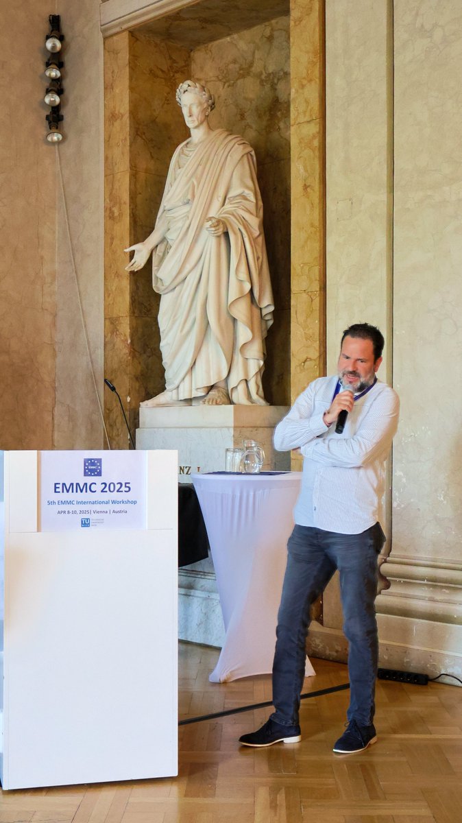 Day 3, Session 5! ⌛ Time flies! As we wrap up, we continue with💡 insightful poster presentations. Our speakers discussed adoption in industrial ecosystems - driving collaboration to accelerate the creation of advanced, safe &amp; sustainable chemicals and materials for innovation❗